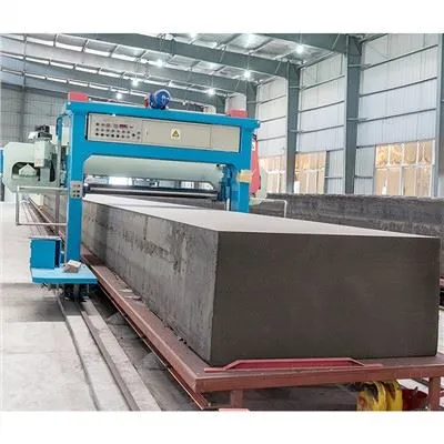 Skumpladeskæremaskine